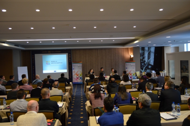 Fotografija sa konferencije